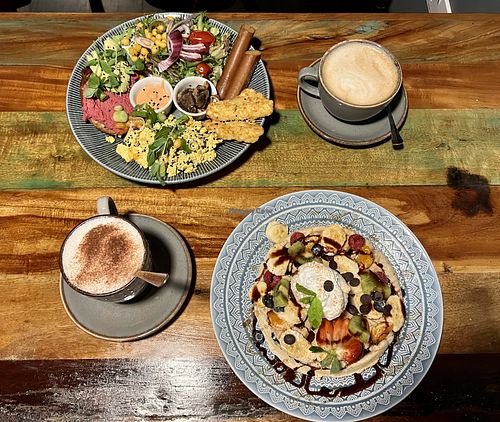 Breakfast   at Bio Cafe in Aberdeen