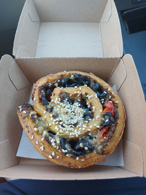 Pizza roll #Veganuary at Darringtons in Burswood