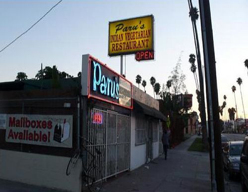 exterior at Paru's Vegetarian Indian Restaurant in Los Angeles