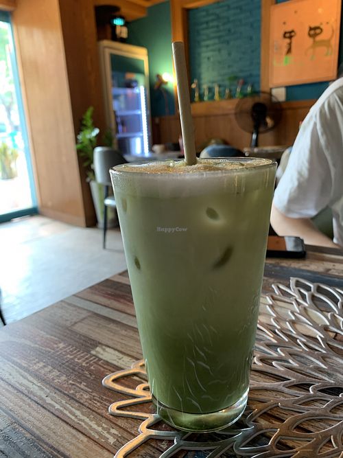 Green tea latte at Cafe SIVA 카페 시바 in Seoul