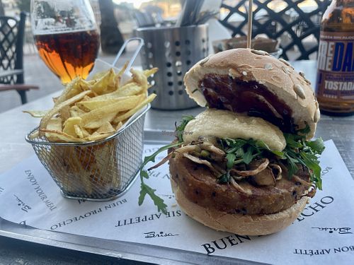 Very delicious vegan tofu Burger 🍔 well marinated with mushrooms on top. There is just one vegan burger, but hey, it’s delicious.   at Don Pedro in Mallorca