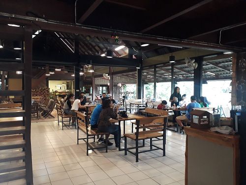 Inside restaurant at Italia Gusto in Phetchabun