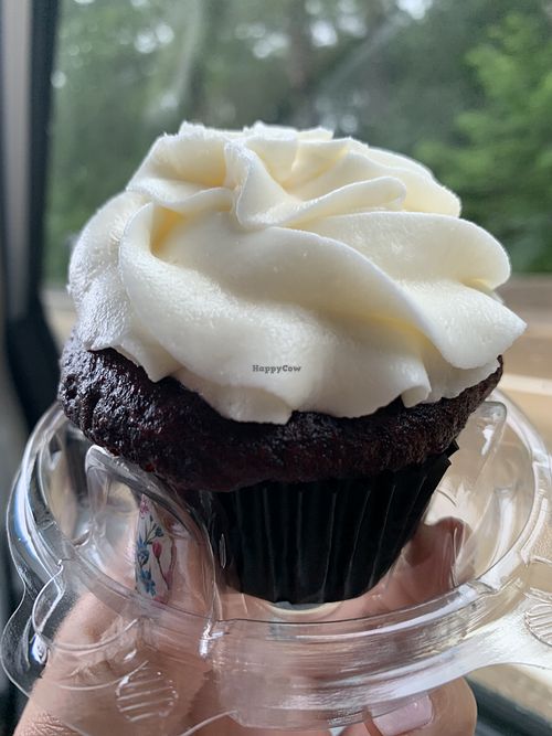 Gorgeous red velvet at 24 Karrots Cafe in Kilgore