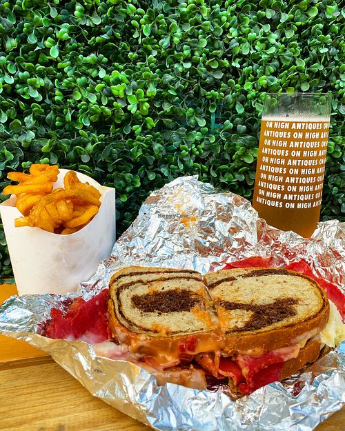 Seitan’s Realm Columbus Ohio Restaurant HappyCow