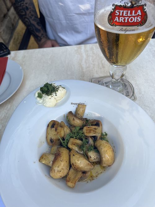 Garlic mushrooms   at The Guinness Tavern in Salou