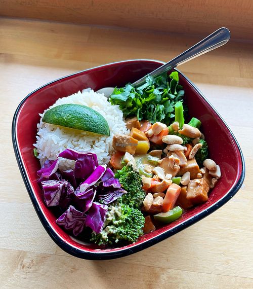 Thai Bowl  at Fluff in Athens