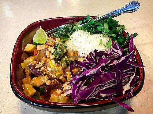 Thai Bowl at Fluff in Athens
