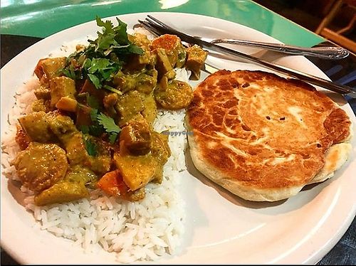 Yellow Curry at Fluff in Athens