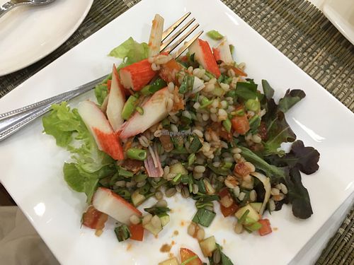 crab meat barley salad at Ariya Organic Cafe in Bangkok