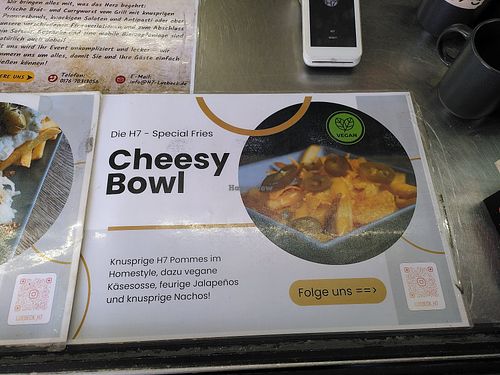 Cheesy Bowl - vegan at H7 in Luebeck