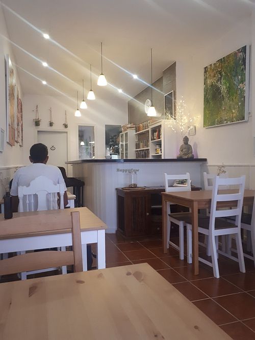 Inside at Makalu Veggie in Alicante