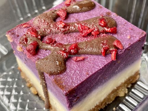 sweets at Wild Bowls in Zurich