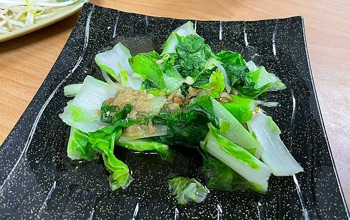green veggies at Hǎo KǒuWèi SùShí in Taichung