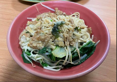 sesame noodles
 at Hǎo KǒuWèi SùShí in Taichung