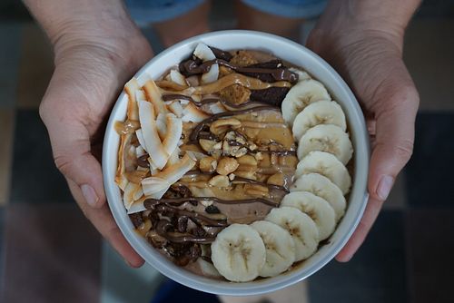 Snickers smoothie bowl at Eat.Co in Ubud