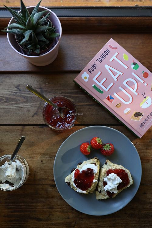 Welcome baked goods on arrival at The Field Shelter Guesthouse & Sanctuary in Blairgowrie