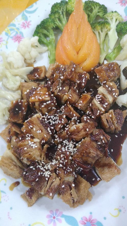 Top Vegan Restaurant Food Image