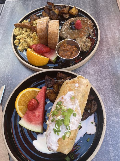   at Don Vegan in Quebec