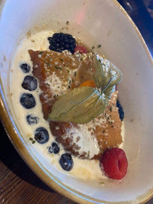 Pouding chômeur.
Poor Mans Pudding. at Don Vegan in Quebec