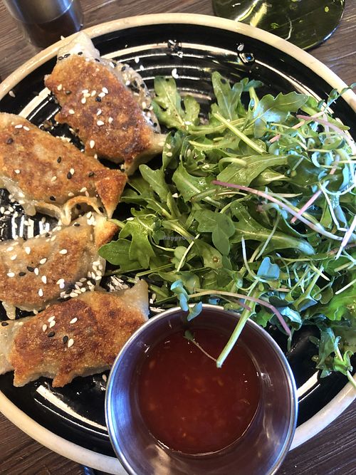 Donplings ++++ at Don Vegan in Quebec