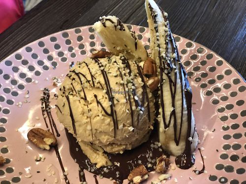 Peanut ice cream banana amazingness  at Don Vegan in Quebec