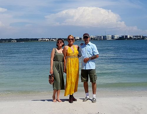 Had a $75 gift card for Bonefish researched online & found very good VEGAN food available at Bonefish.  Jasmine rice with sauteed spinach,asparagus and house salad citrus dressing. at Bonefish Grill in Bellair Bluffs