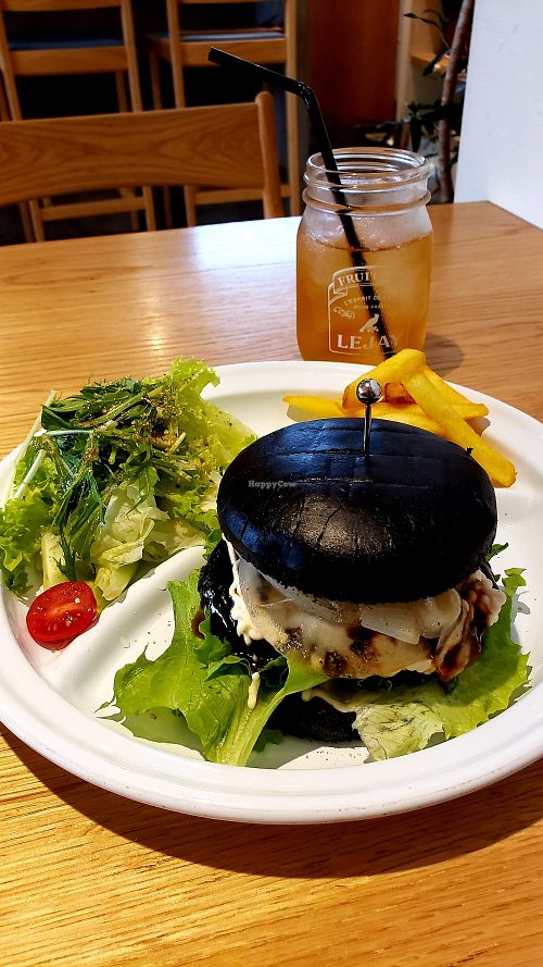 Vegan teriyaki burger at westside cafe in Tokyo