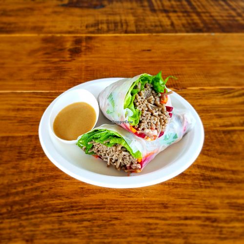 fresh summer Rolls at Shani's Kitchen in Colares