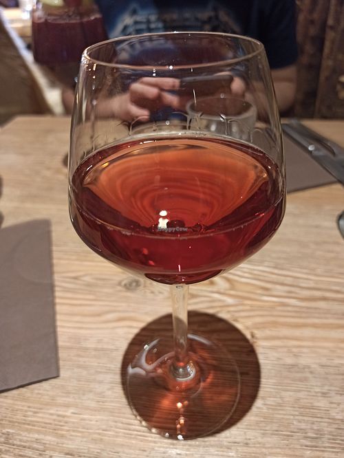 Crémant de Savoie, crème de mûre at La Cabane  in Annecy