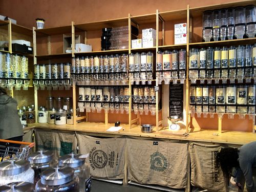 Refill at Gedeelde Weelde in Maastricht