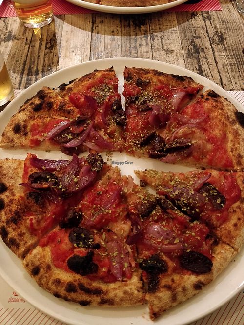 Pizza Mediterranean at Berbere in Florence