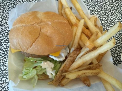 Beyond at Universal Studios - Mel's Drive-In in Orlando