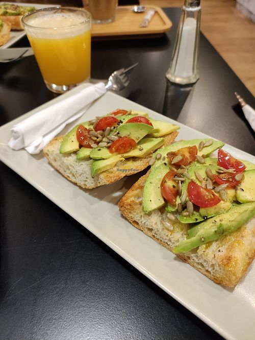 Toast at La Tetera in Terrassa