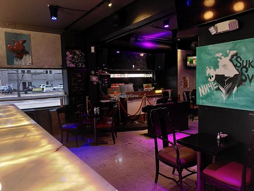 restaurant/bar area at Oakland Coffee & Juice Bar in Oakland Park