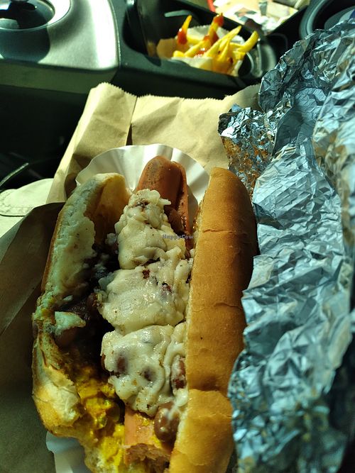  at Ricchardo's The Total Vegetarian in Pasadena