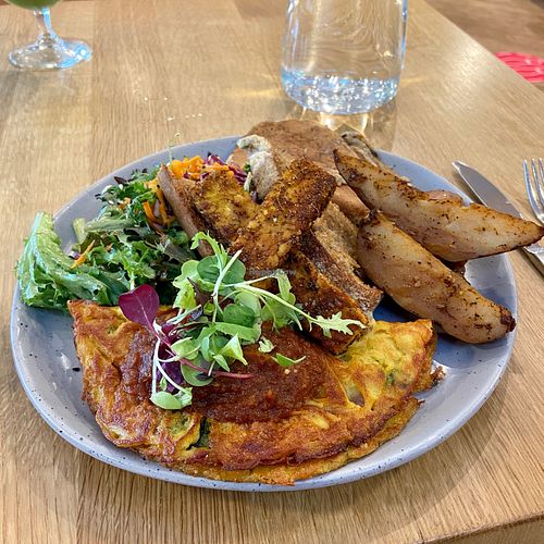 Déjeuner géant d'Irène at Hello 123 in Montreal