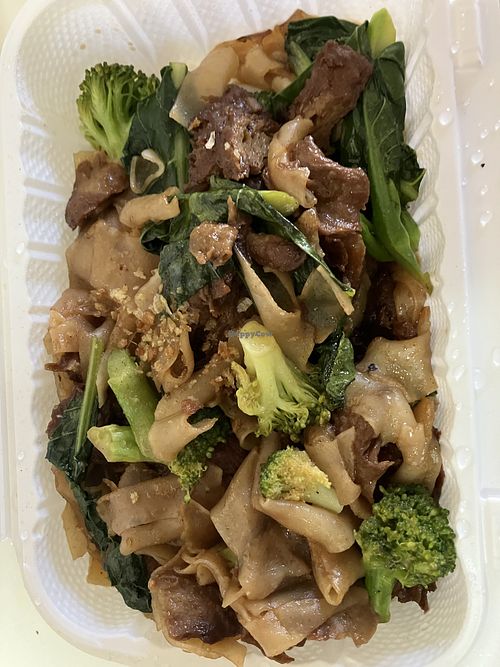 Pad See Ew: mock duck, no egg   at Sabai Sabai Thai Kitchen in Oceanside