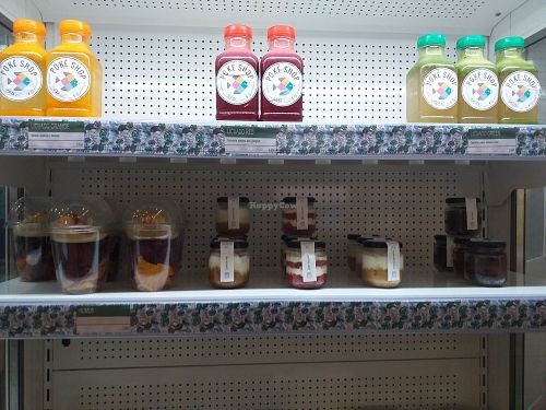 Drinks at Poke Shop in Valencia