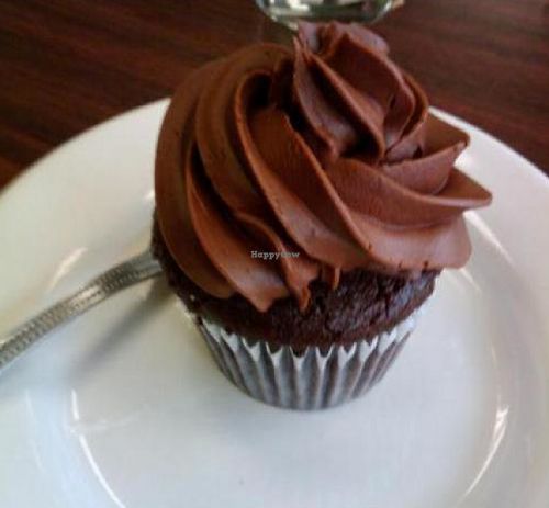 cupcake at My Vegan in Pasadena