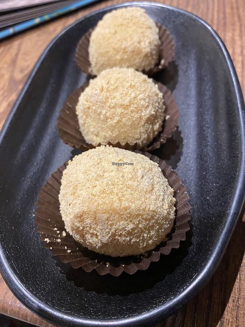Glutinous Rice Balls with Peanuts at Pure Veggie House 心齋 - Xīn Zhāi in Kowloon