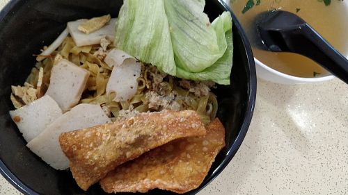 Minced pork noodles at Kang Su 康素 - Sims Dr in Central Singapore