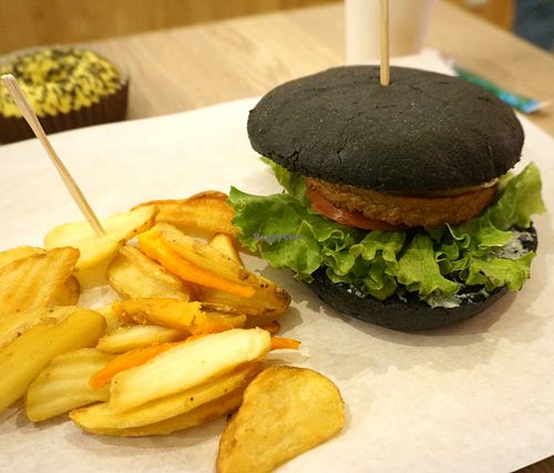 Happy Burger + Fries at Gourmet Burger in Paris