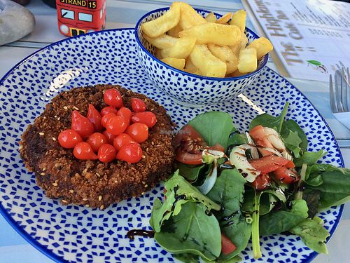 No-bun vegan burger - The Highlander Cafe Bus at The Highlander Cafe Bus in Aberdeen