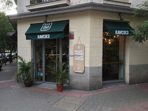 Outside at Rawcoco - General Pardinas in Madrid
