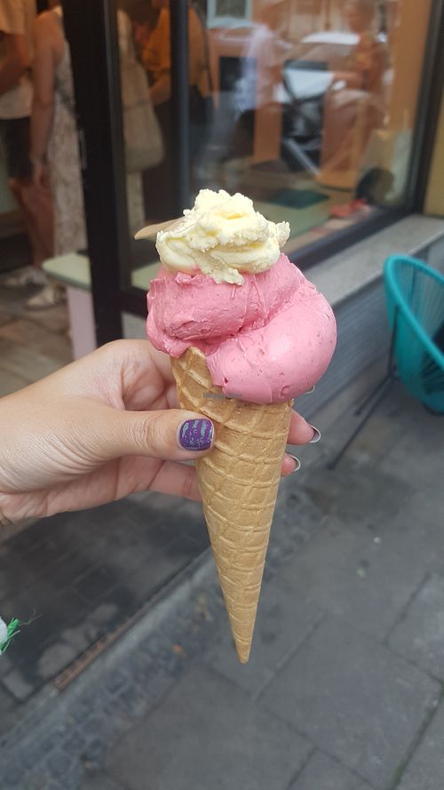  at Gelato Naturale in Munich