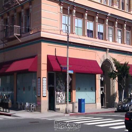 Outside view at One Life Natural Foods in Santa Monica