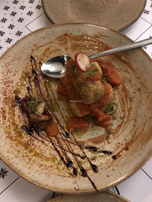 Starter: chickpea “croquetes” with zucchini spaghetti   at IPI - Plural Institute of Interior in Penafiel