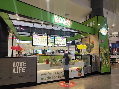 Stall front at KUL - Boost Juice in Sepang