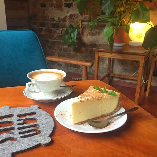 Cheesecake with italian nuts bottom at Miejsce in Sopot