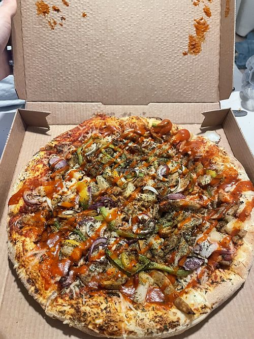 vegan chicken harissa   at Domino's Pizza Utrecht Rijnlaan in Utrecht